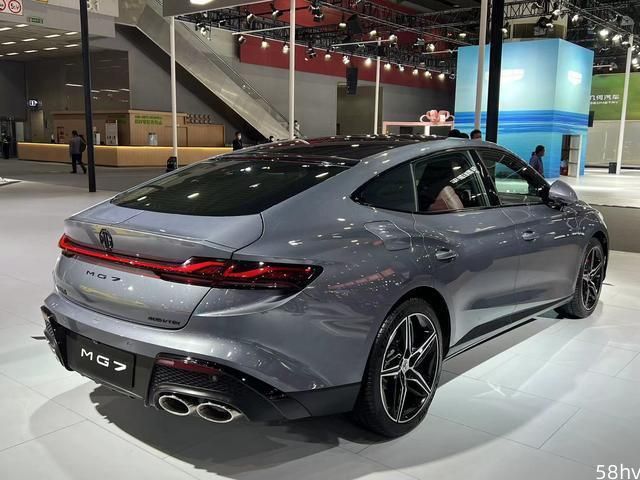 2022广州车展：2.0T+8AT，无边框车门+大溜背，全新MG7不到20万
