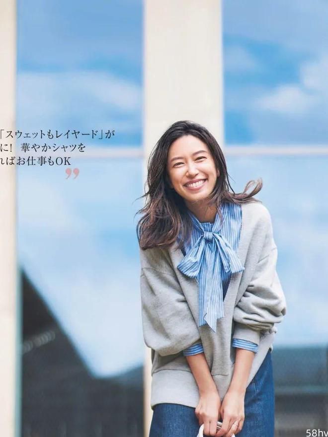 为什么日本主妇不显老：学极简风穿搭+气质发型，你也能知性高级