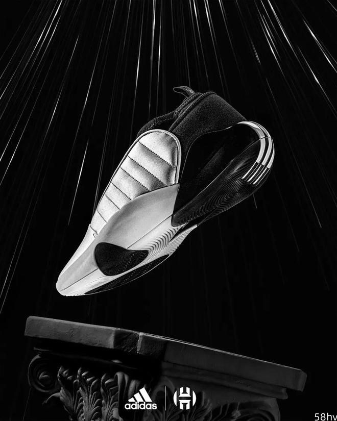 adidas 再度发力！又一「顶级签名鞋」曝光！