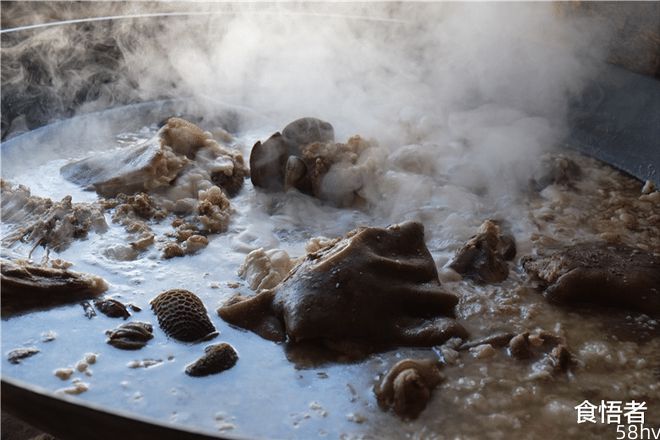 云南美食文化——羊肉类传统经典菜肴18例