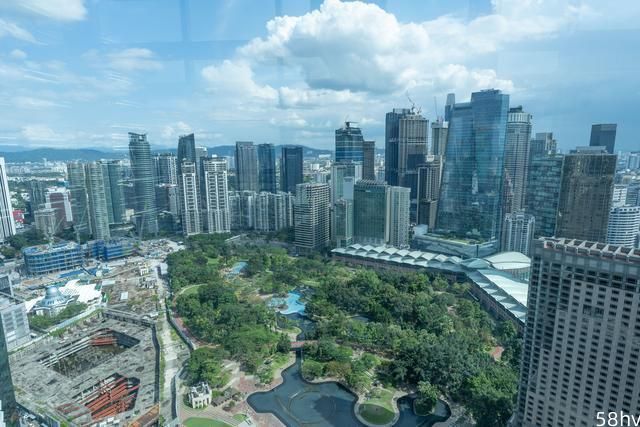 吉隆坡闪耀的地标，无可争议的第一高楼，到马来西亚必看