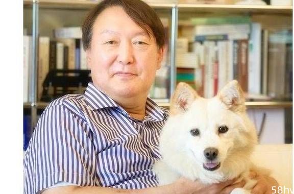 宠物也会影响韩国总统大选？对宠物展爱心，是1500万养宠人选票？