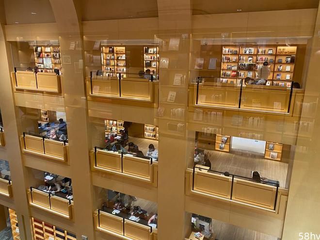 探访大热文化地标徐家汇书院，看图书馆如何激活核心商圈
