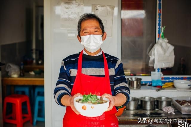 安徽乡村小伙奋斗多年在徐州安家立业，以一碗牛肉烩面闻名四方