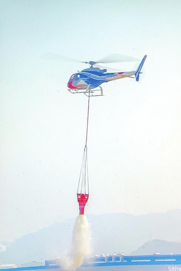 国产 AC311A 直升机获颁加装消防吊桶设备补充型号合格证