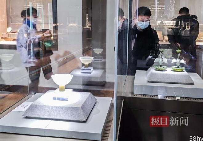 春节，在武汉博物馆赏古玉、品汉绣精品