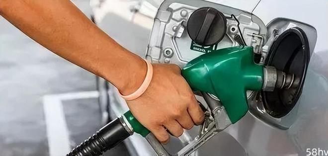 汽车油耗小于这个数才能算省油！你的车达标了么？