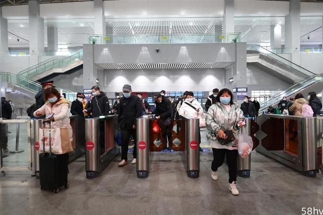 湖北宜昌铁路迎节后客流小高峰：正月初四预计发送旅客4万人次