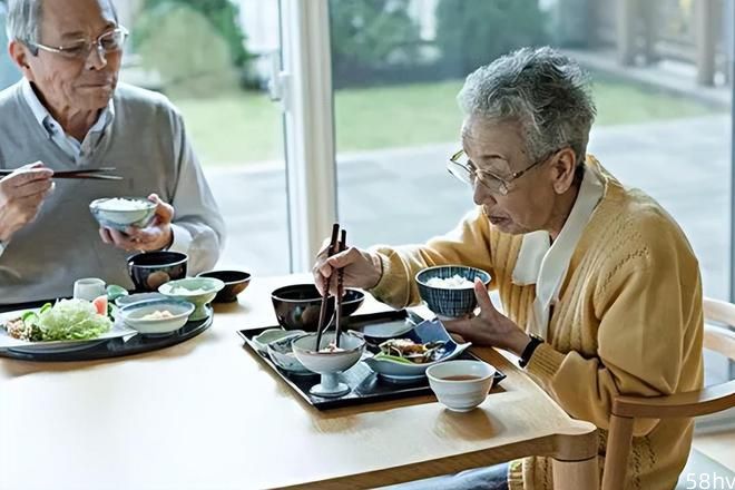 若不差钱，强烈建议中老年人：多吃5种食物，营养美味对身体好