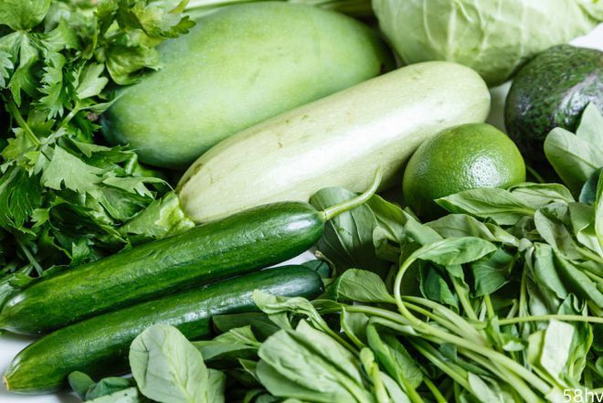 这5种蔬菜“天然叶酸高”！建议中老年人，有钱没钱，平时要多吃