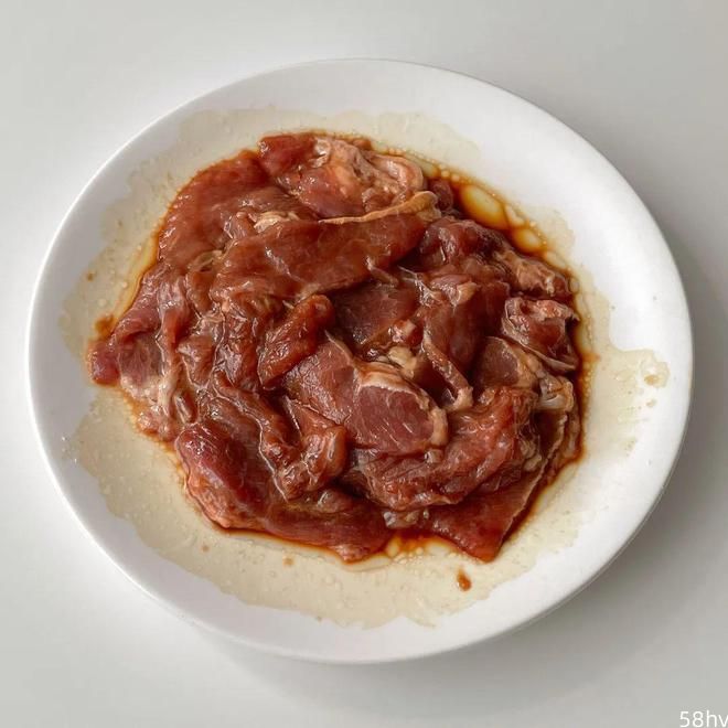 酸甜浓郁，牛肉嫩滑～超开胃的番茄滑蛋牛肉饭